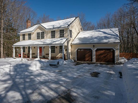 3rd image of 116 Beech Hill Road