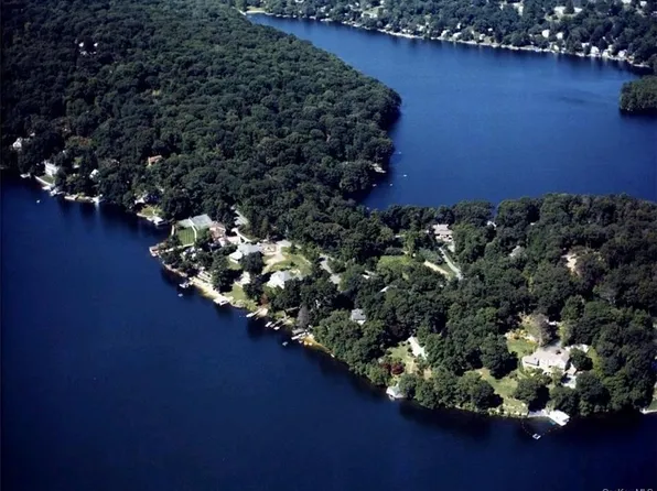 1 Clara Lane, Mahopac, NY 10541