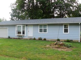 11 Marion Dr, Saint James, MO 65559