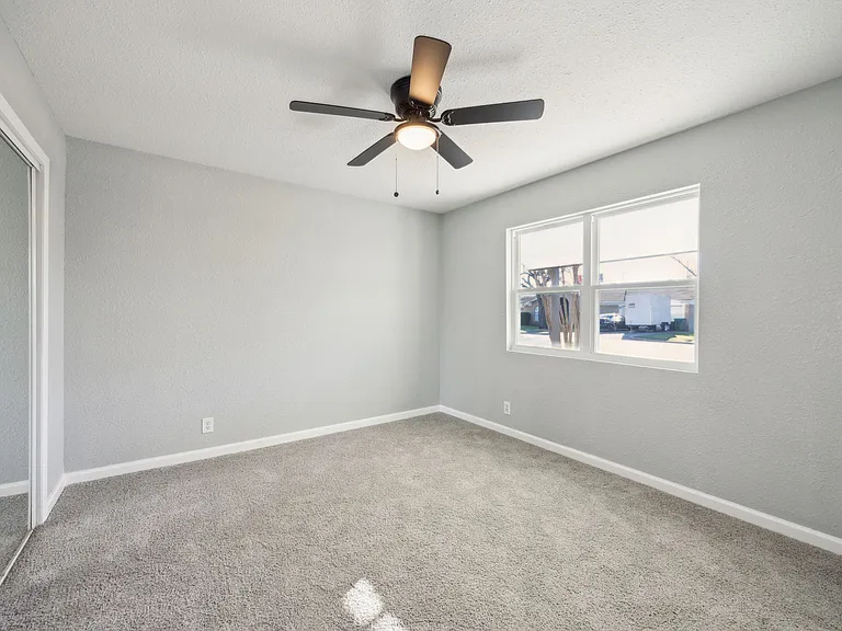 5124 Laurel Ln — Photo 20