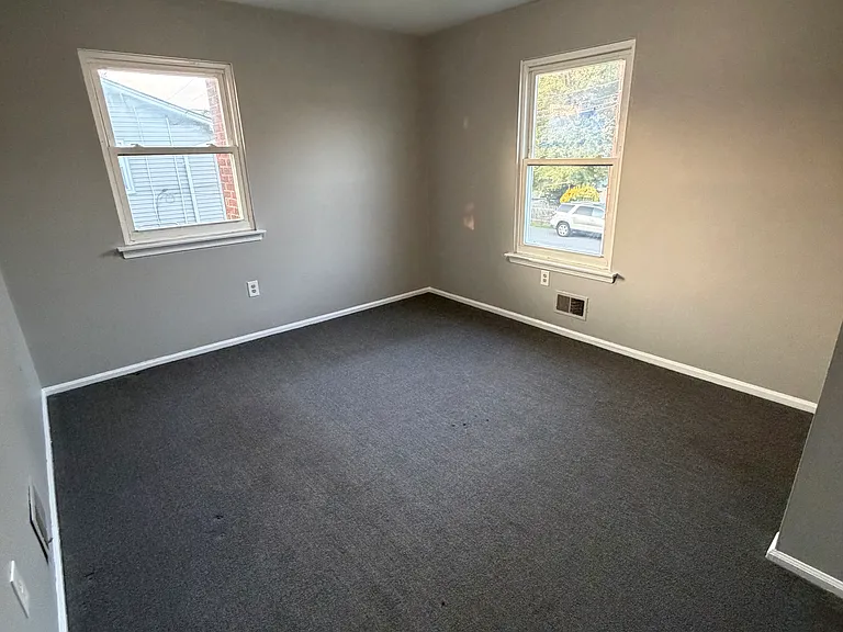 788 Maplecrest Rd — Photo 25