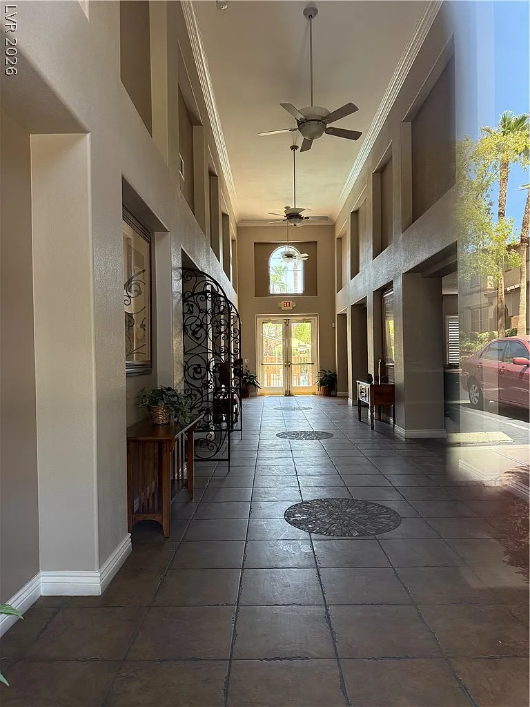 3 bed, 2.0 bath, 1190 sqft, $1,685 — Photo 3