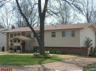 1130 Wesleigh, Manchester, MO