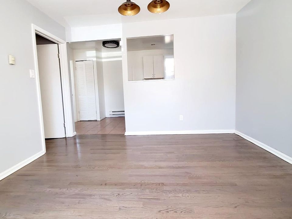 2nd image of 993 Broadway #1A