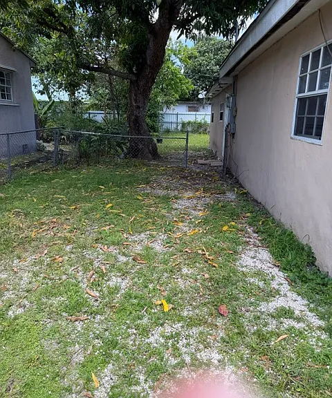 1365 NW 115th St — Photo 3