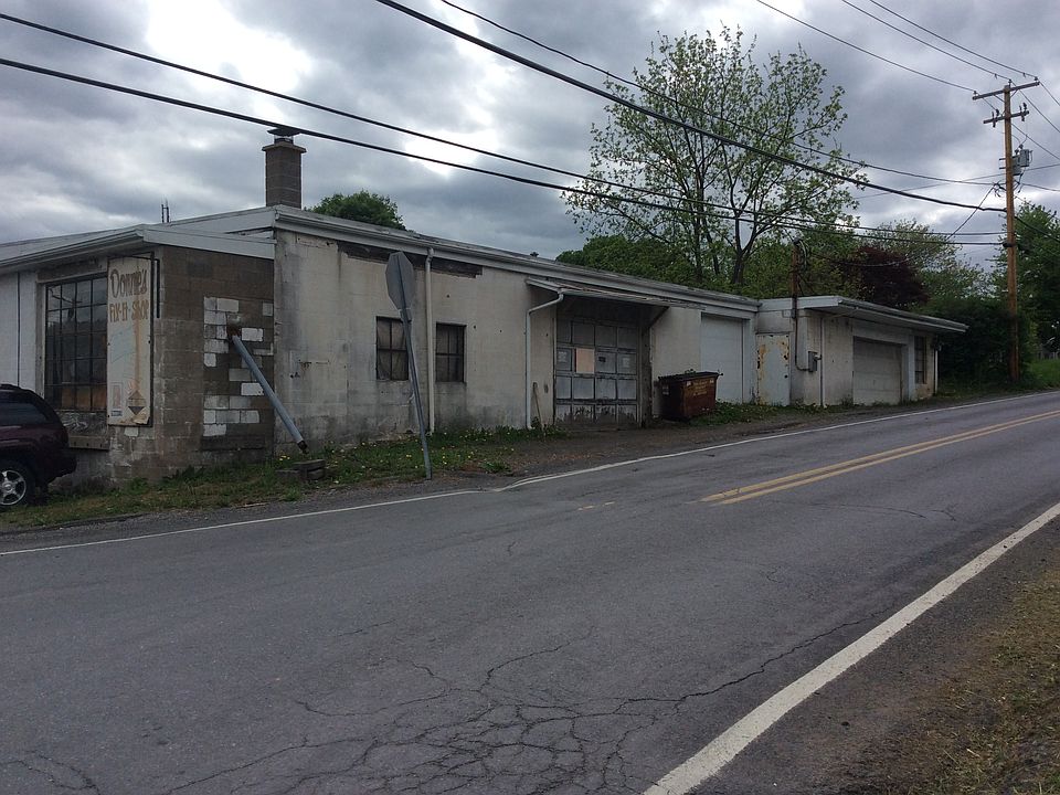 1st image of 387 8th St