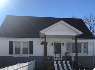 15 Hubbard Ln, Wheeling, WV 26003