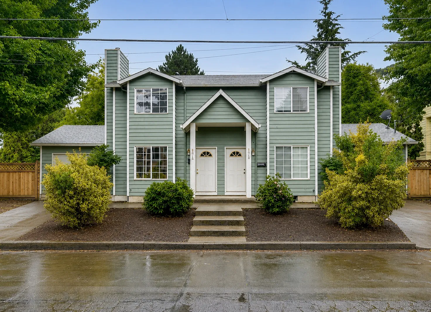 2 bed, $2,300 — Photo 1