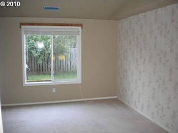 3rd image of 15513 NE 90th St