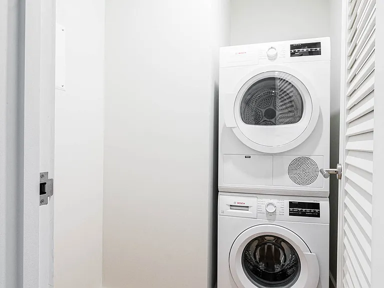 in unit GE washer and dryer