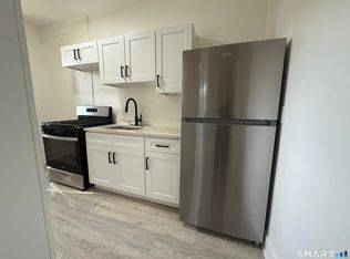 44 Franklin St, New London, CT 06320