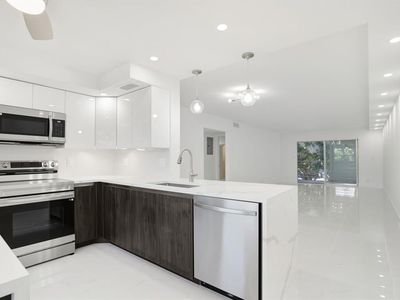 3001 Portofino Isle #E3, Pompano Beach, FL, 33066