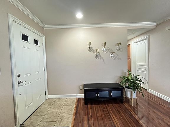 3rd image of 2601 Cortez Dr Unit 5207