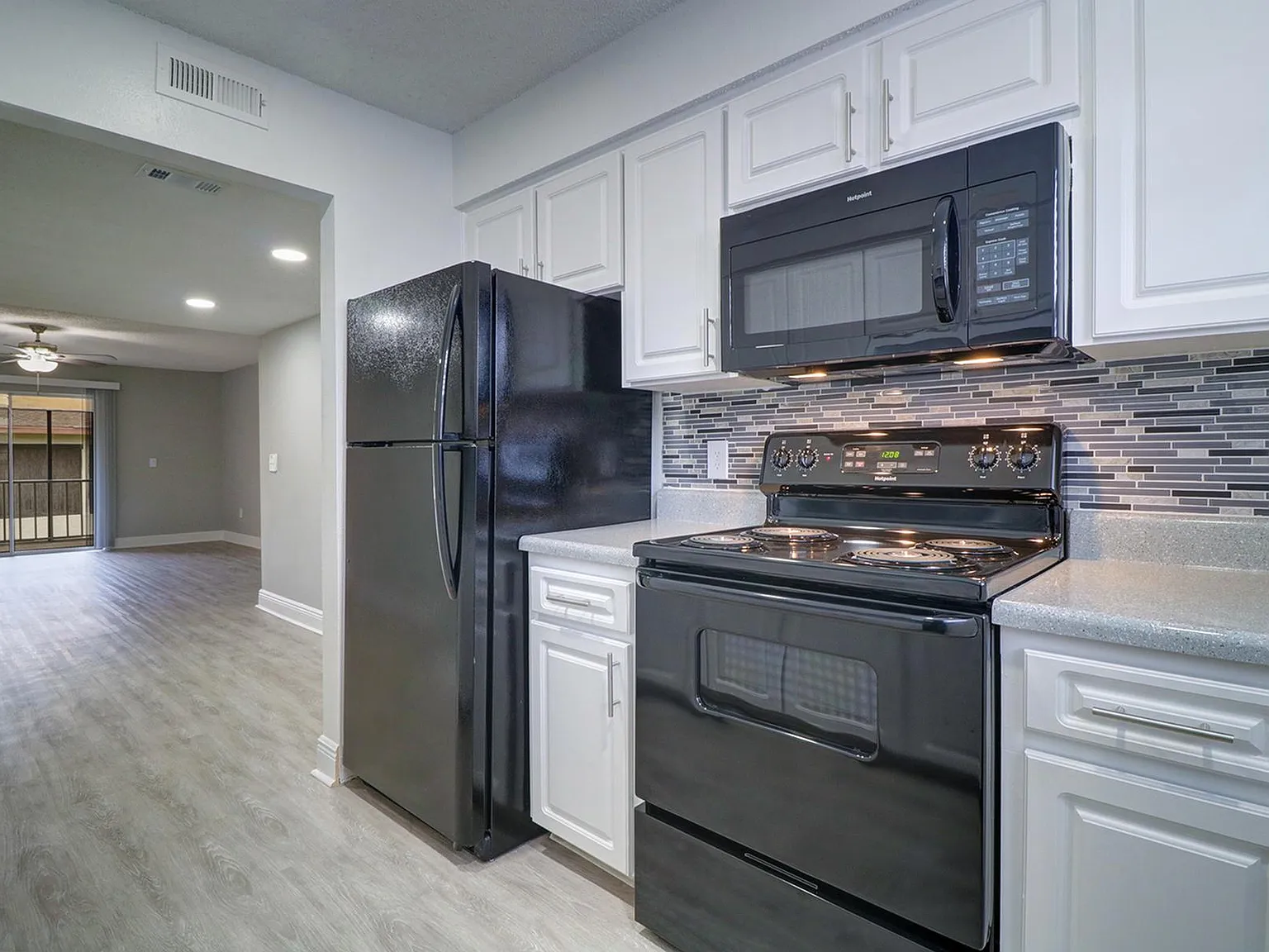 The Linx Apartments — Photo 2