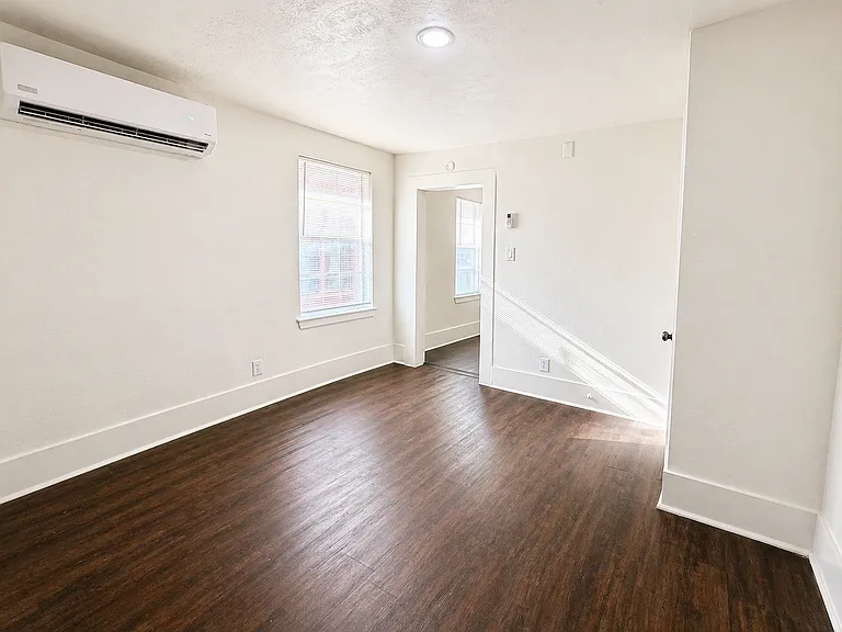 6833 Avenue C #3 — Photo 6