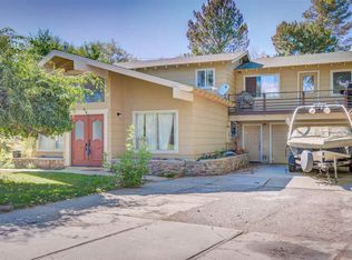 916 Fairway Dr, Gardnerville, NV 89460