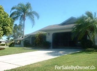 95 Bunker Rd, Rotonda West, FL 33947