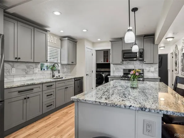 1090 Ingalls Street, Lakewood, CO 80214