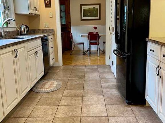 2nd image of 167 Blanchard Rd