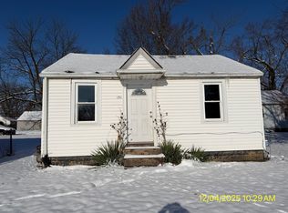 1711 E Lynn St, Anderson, IN 46016