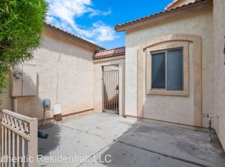 915 S Balboa Dr, Gilbert, AZ 85296