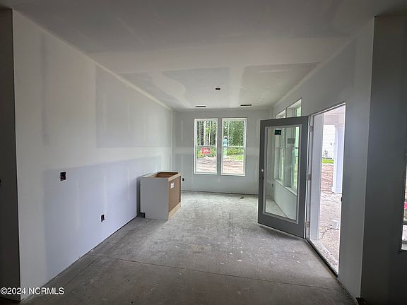 5th image of 4006 Watersail Drive #115