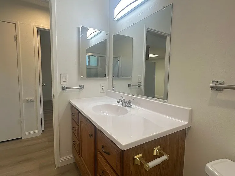 15165 Pratola Ct — Photo 25