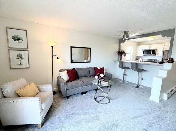 149 Calle Ojo Feliz Unit R, Santa Fe, NM 87505