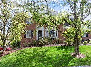 401 Hickory Ct, Pittsburgh, PA