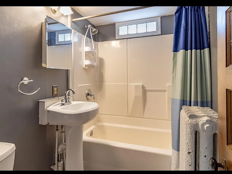 87 Cumberland St #4 — Photo 7