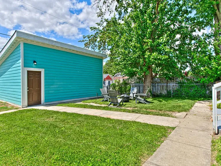 Barth Ave — Photo 45