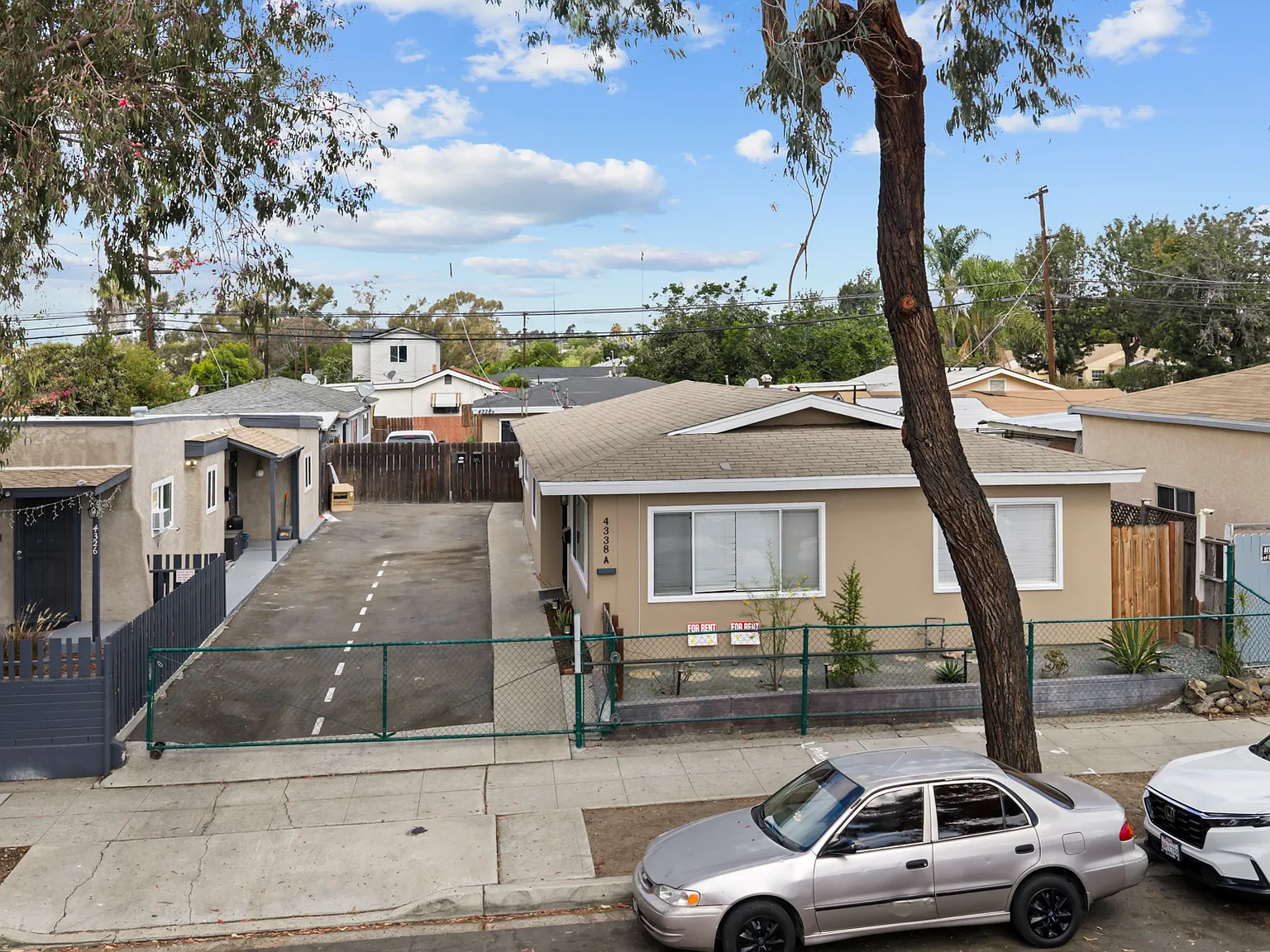 3 bed, 1650 sqft, $3,750 — Photo 2