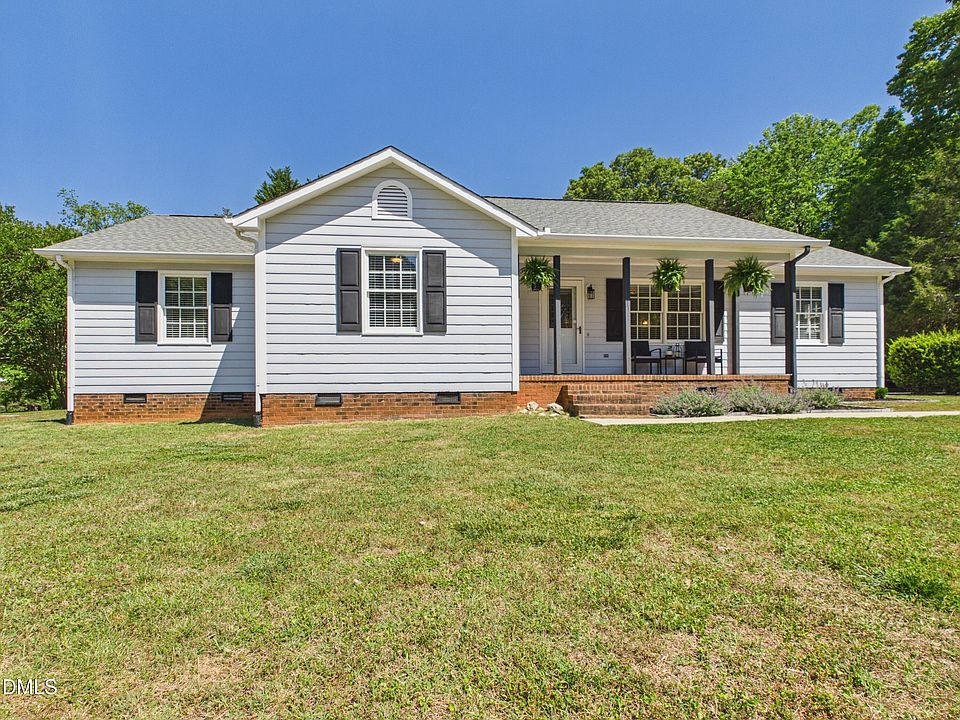 1st image of 3018 Joshua Dr