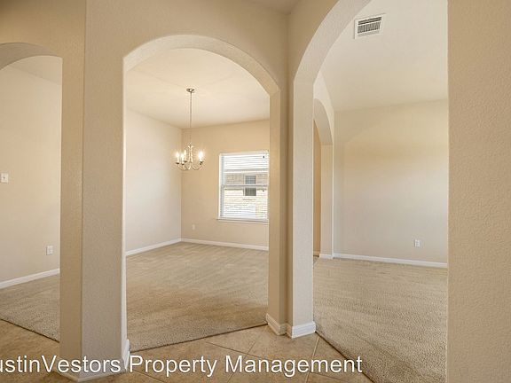 4th image of 160 Beargrass Dr
