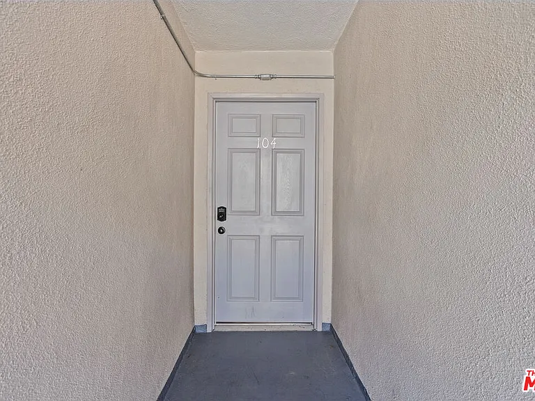 15286 Sutton St #104 — Photo 3