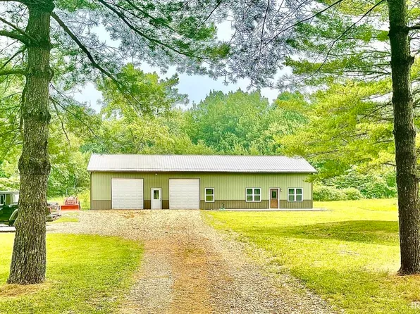 5330 W Laswell Rd, Eckerty, IN 47116