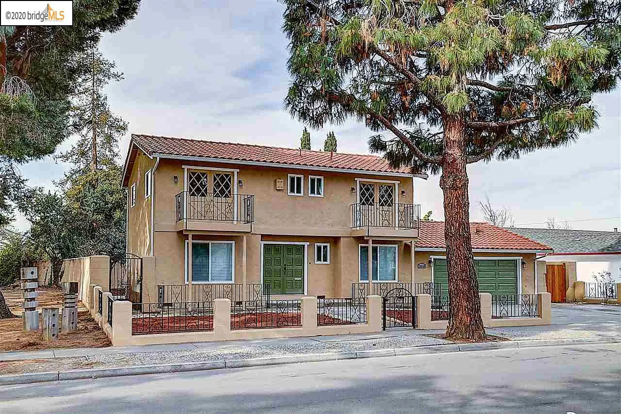 36549 Cedar Blvd photo 1