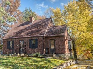 900 Braddock Rd, Pittsburgh, PA 15221