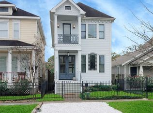 820 W 21st St, Houston, TX 77008
