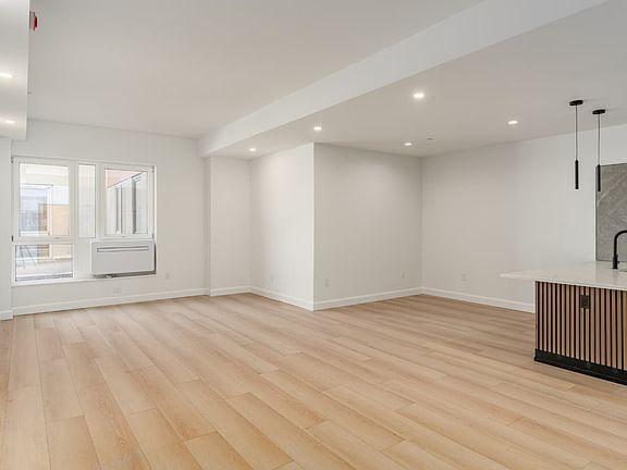 5th image of 229 Willett Ave #F706a99eb