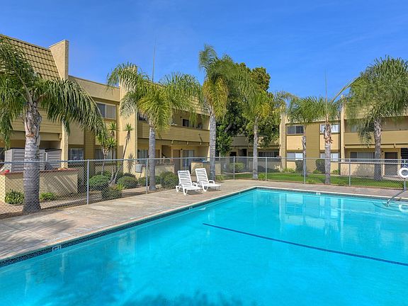 2nd image of 1467 Elder Ave #M