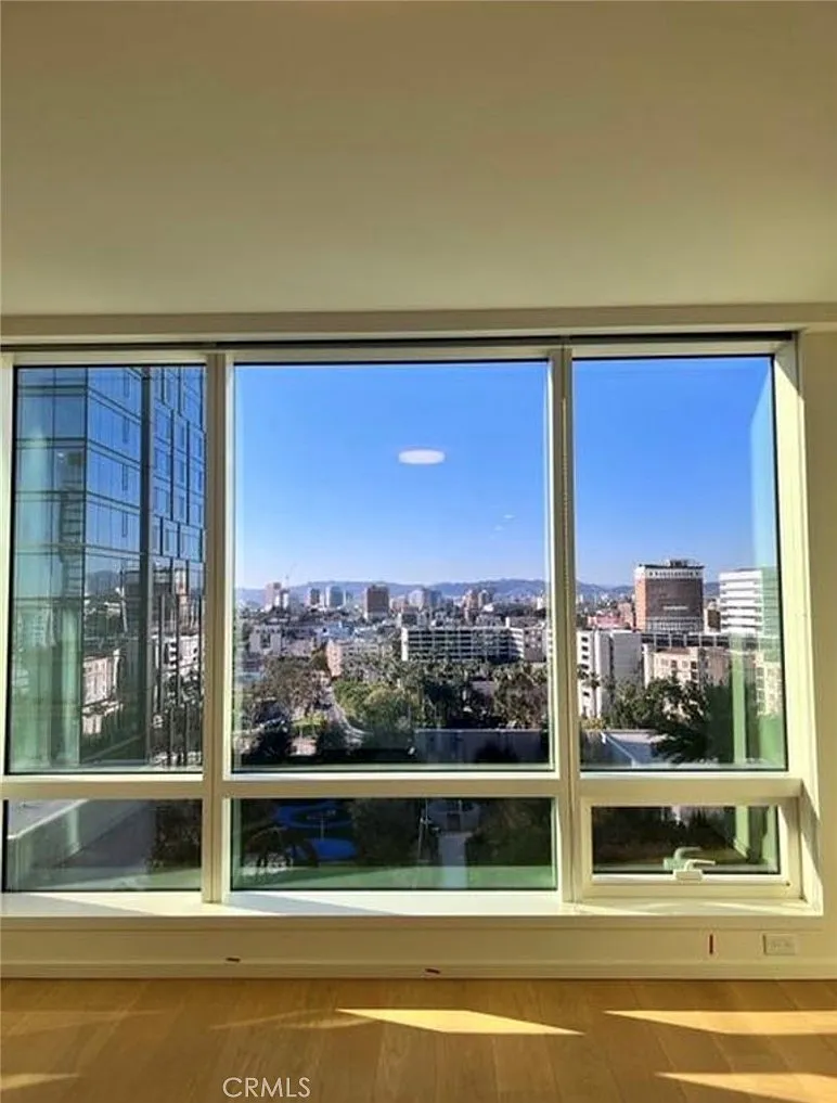 Studio, 496 sqft, $2,800 — Photo 1