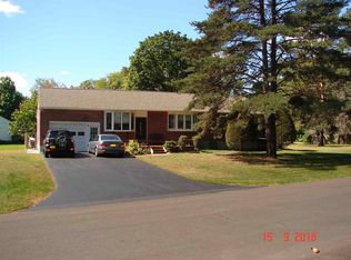 12 Albert Dr, Albany, NY 12203