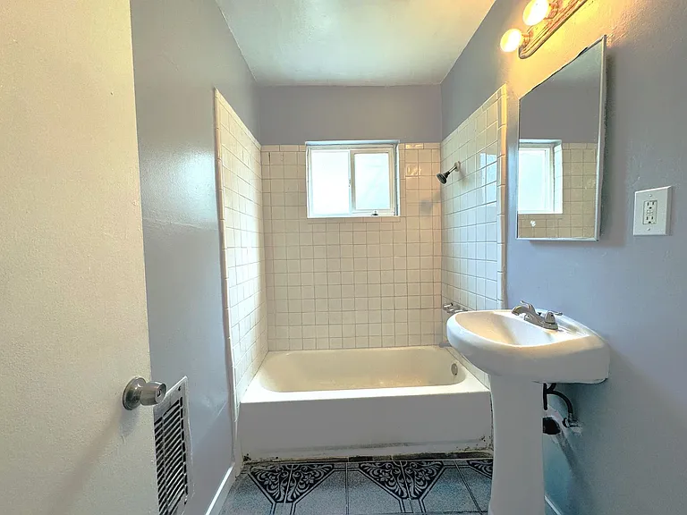 1230 W 144th St — Photo 9