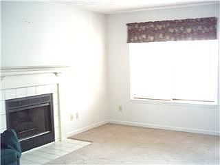 3rd image of 3441 Laredo Dr Unit 33