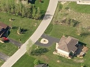 3161 E Poplar Ln, Crete, IL 60417