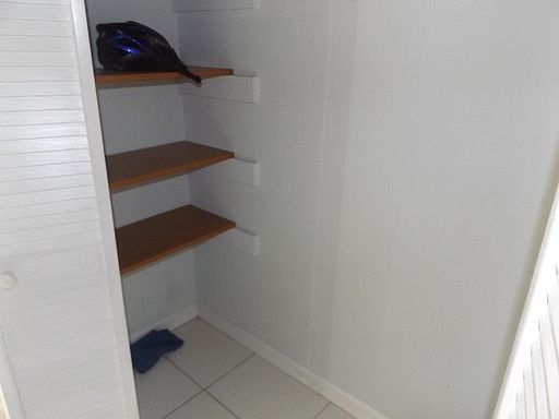 4th image of 1628 S Dixie Hwy APT 3