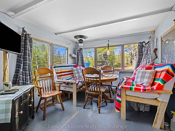 3rd image of 573 Jack Lake Rd