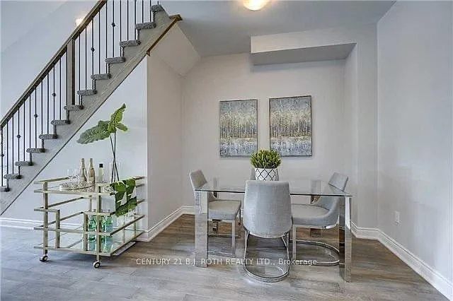 189 Patterson Rd #UPPER LEVEL — Photo 5