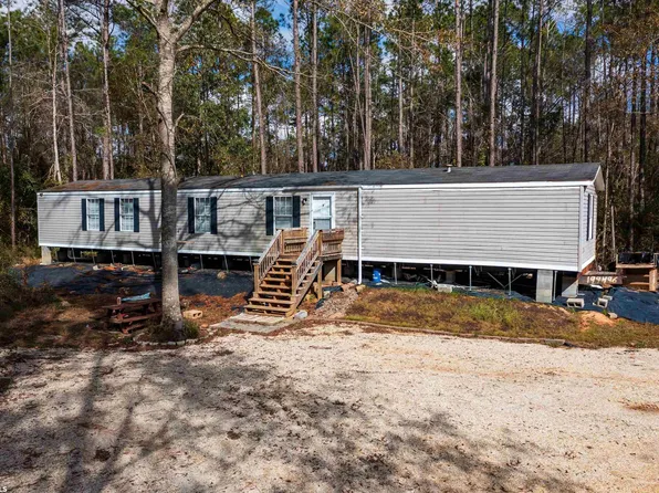 17338 River Rd, Summerdale, AL 36580